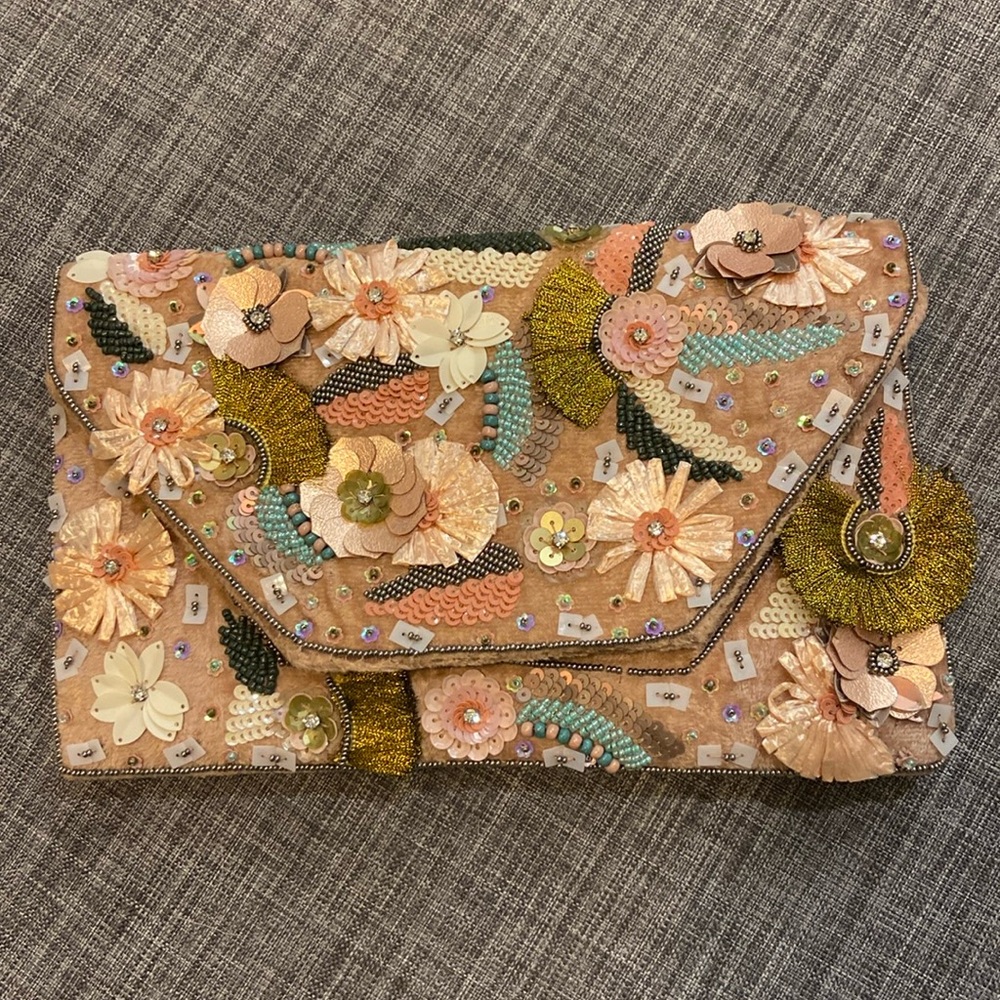 Lulus clutch purse